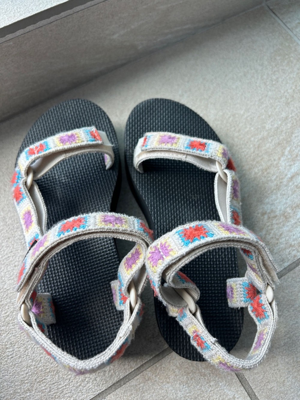 Teva Multicolor Floral Strap platform Sandals